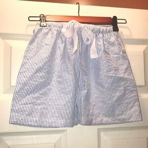 (5/$25) Ellie O Blue & White seersucker Shorts